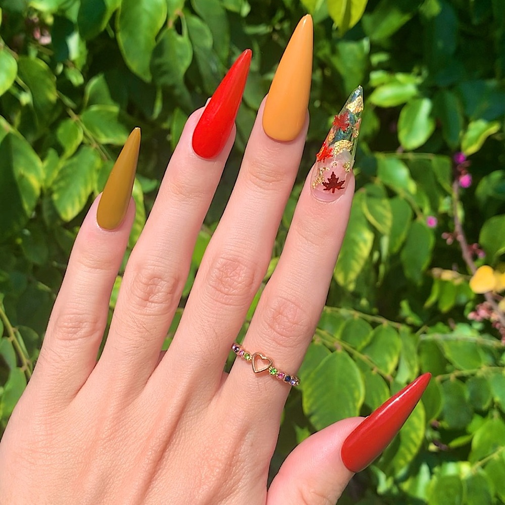 BUY ONE GET ON FREE❗️Fall 🍁 Press On Nails💅